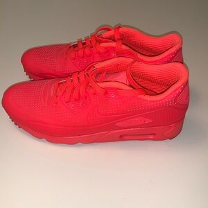 Men’s Air Max 90 Ultra Moire in Bright Crimson Size 9.5